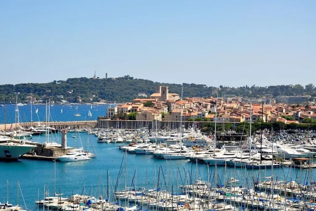Apartment Appartement Antibes Terrasse En Front De Mer