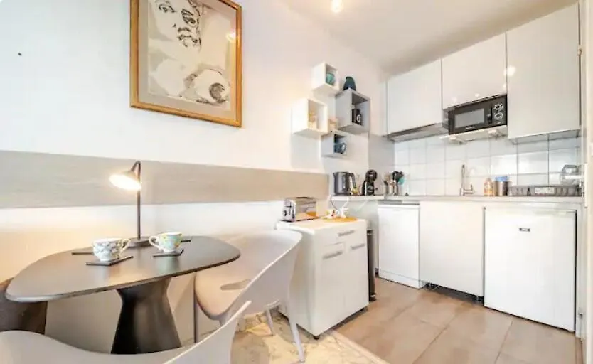 Διαμέρισμα Appartement Antibes Terrasse En Front De Mer